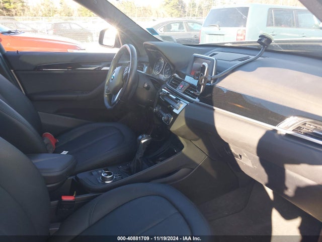 BMW X1 Xdrive28i 2017 WBXHT3C37H5F81647 Image 5