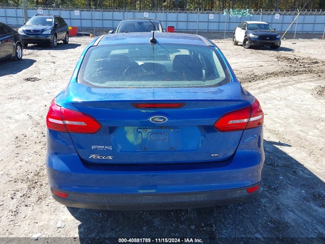 Ford FOCUS SE 2018 1FADP3F21JL212029 Image 16