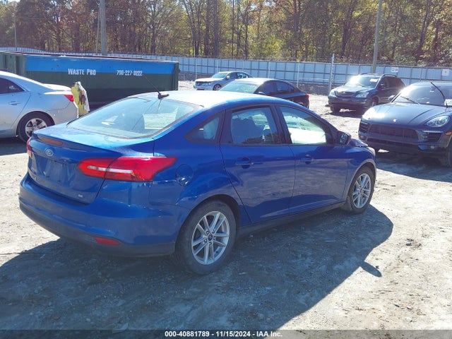 Ford FOCUS SE 2018 1FADP3F21JL212029 Image 4