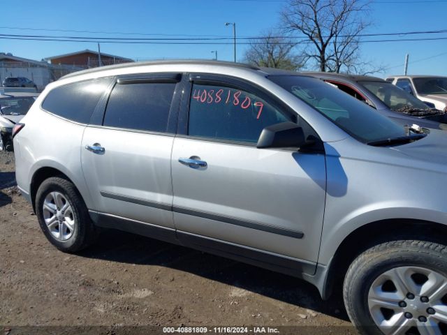 1GNKRFKD4FJ373523 Chevrolet Traverse Ls