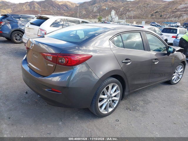 3MZBN1V74HM122288 Mazda Mazda3 Touring