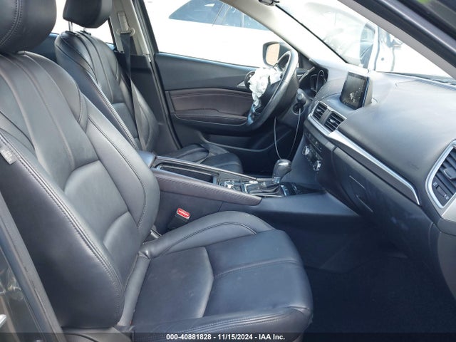 3MZBN1V74HM122288 Mazda Mazda3 Touring
