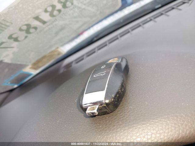 2017 PORSCHE CAYENNE WP1AA2A29HKA84489 Photo 10