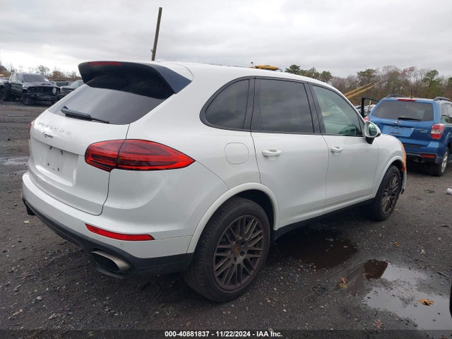 Porsche Cayenne Platinum Edition 2017 WP1AA2A29HKA84489 Image 13