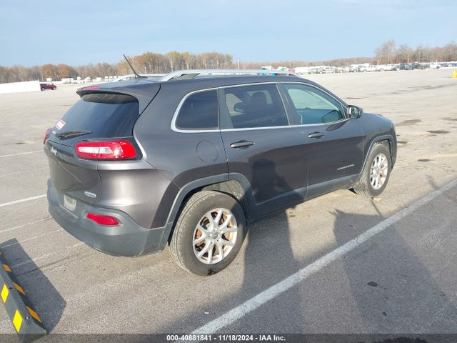 1C4PJLCB7EW319278 Jeep Cherokee Latitude