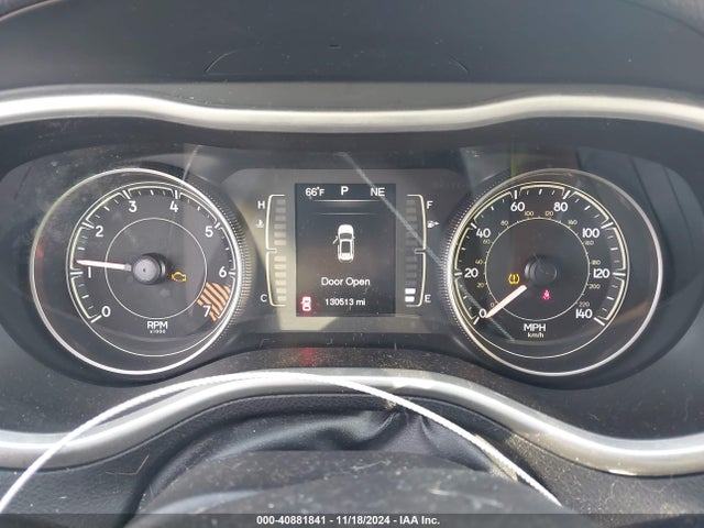 1C4PJLCB7EW319278 Jeep Cherokee Latitude