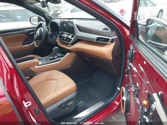 5TDFZRBH1MS093332 Toyota Highlander Platinum