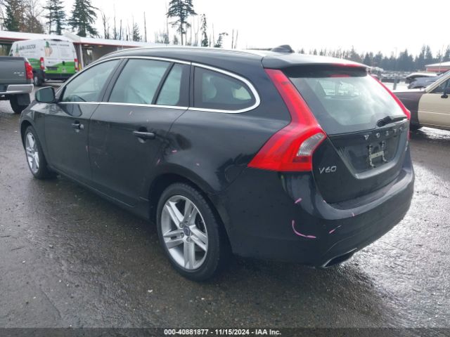 YV1612SK7F1241584 Volvo V60 T5 Premier