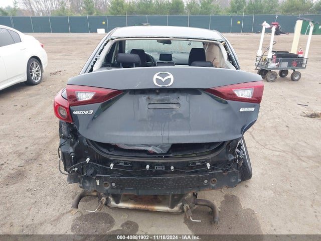 Mazda Mazda3 Sport 2018 3MZBN1U78JM183425 Image 17