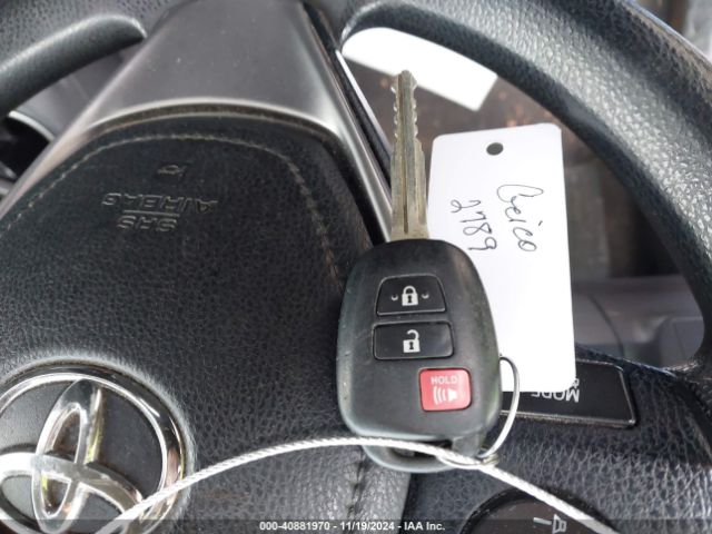 JTMBFREV5GJ057444 Toyota RAV4 LE