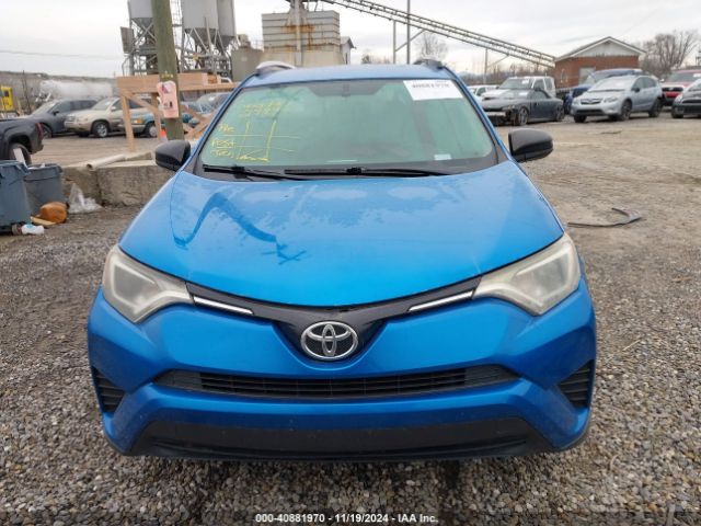 JTMBFREV5GJ057444 Toyota RAV4 LE