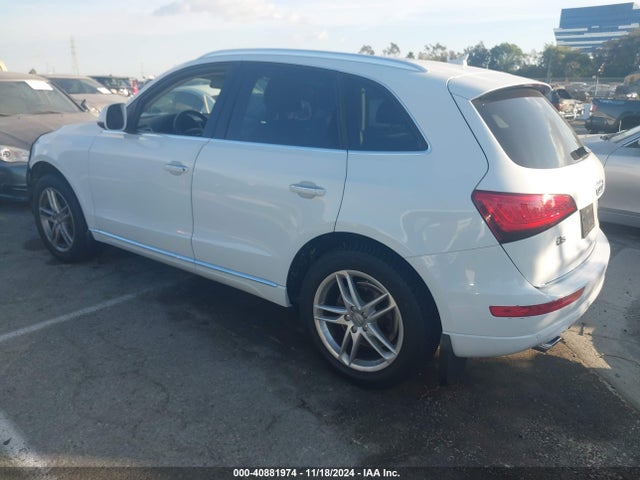 Audi Q5 2.0t Premium 2015 WA1LFAFP2FA043290 Image 3