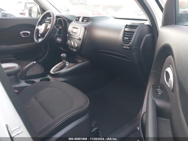 KIA SOUL + 2014 KNDJP3A5XE7008181 Image 5