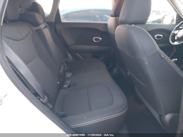 KIA SOUL + 2014 KNDJP3A5XE7008181 Image 8
