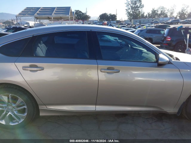 Honda ACCORD LX 2018 1HGCV1F14JA179824 Image 14
