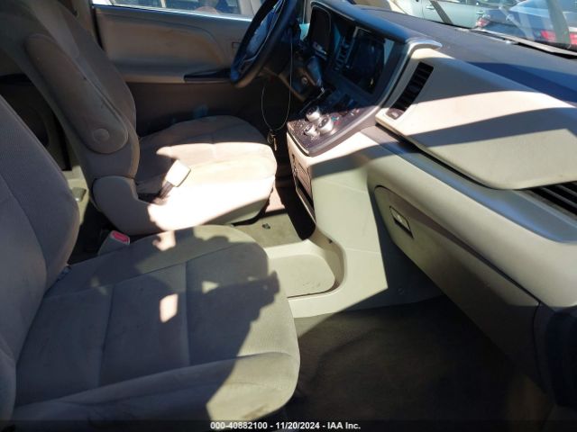 5TDZK3DC5FS613017 Toyota Sienna L 7 Passenger