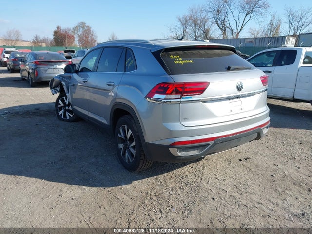 1V2DC2CA0NC210420 Volkswagen Atlas Cross Sport 2.0t Se