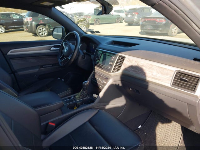 1V2DC2CA0NC210420 Volkswagen Atlas Cross Sport 2.0t Se