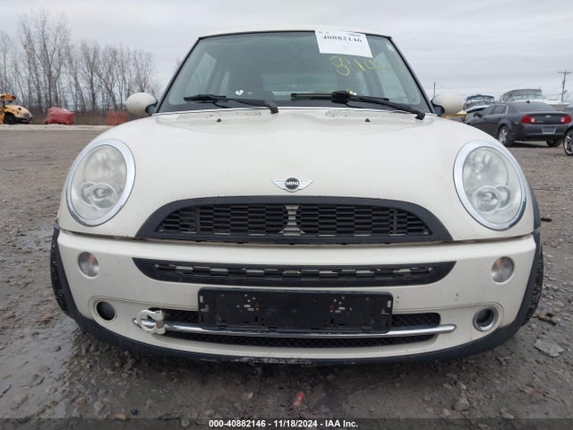 2006 MINI COOPER WMWRC33516TK66705 Photo 5