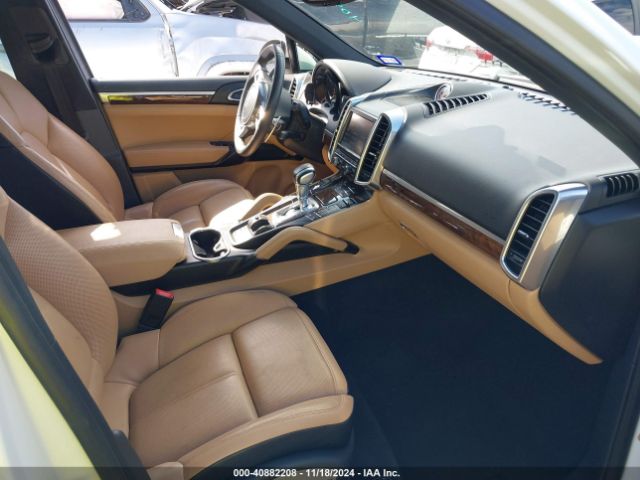 WP1AA2A21ELA08657 Porsche Cayenne Platinum Edition