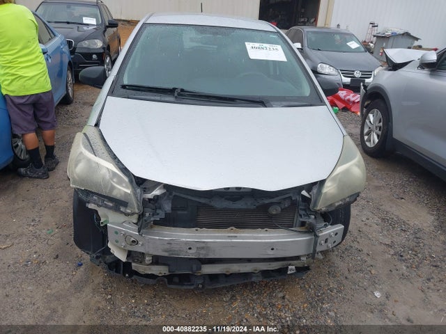 VNKKTUD35FA027779 Toyota YARIS L