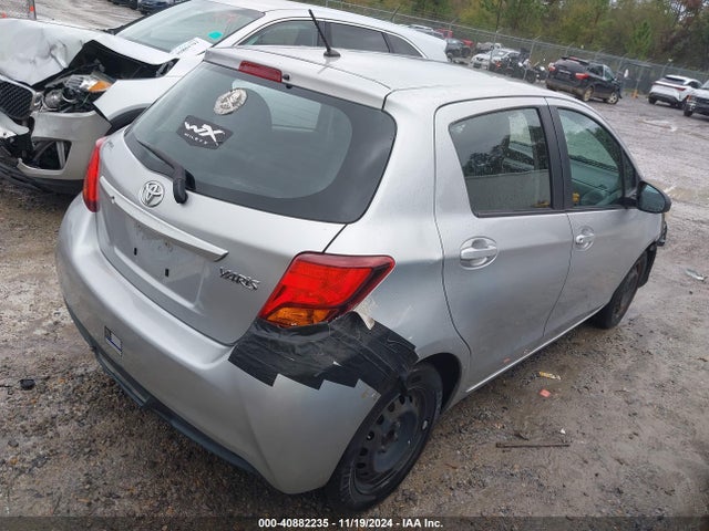 VNKKTUD35FA027779 Toyota YARIS L