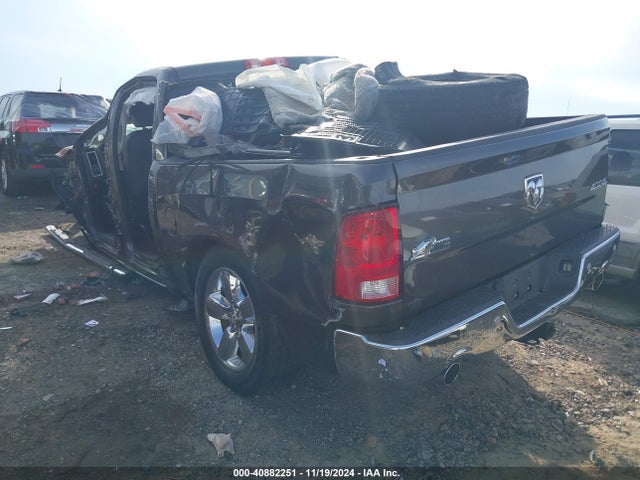 3C6RR7LT7HG637784 RAM 1500 Big Horn  4x4 5'7 Box