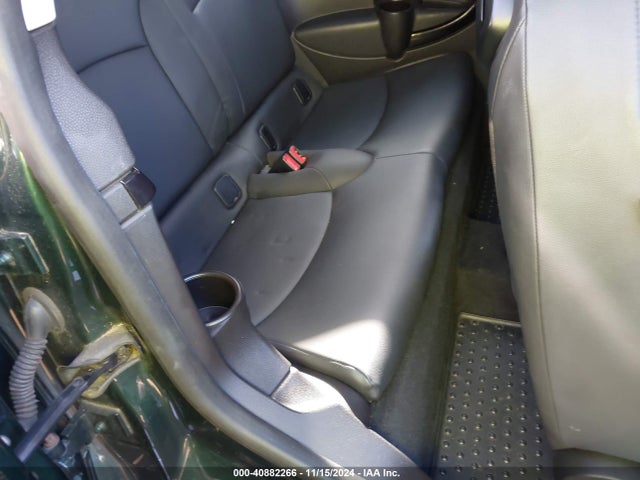 2011 MINI COOPER CLUBMAN WMWZF3C58BTY00512 Photo 7