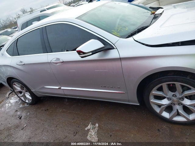 Chevrolet IMPALA 2LZ 2018 1G1125S30JU143553 Image 14