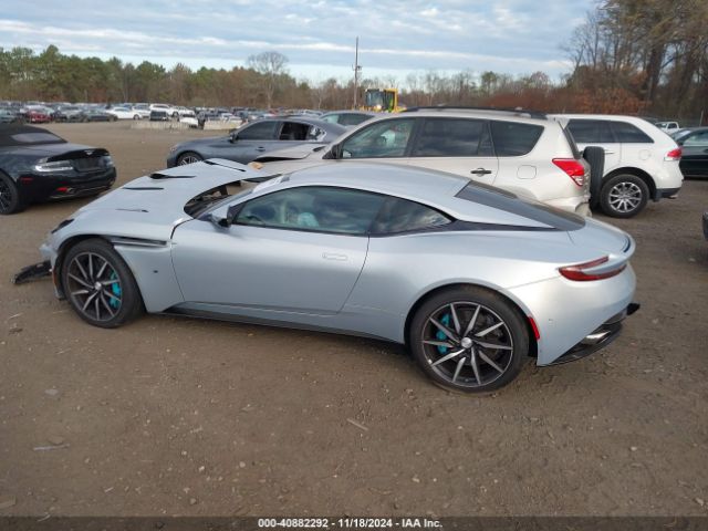 Aston Martin Db11 Launch Edition 2017 SCFRMFAV5HGL00212 Image 14