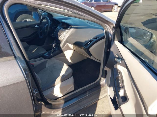 1FADP3K26EL301784 Ford FOCUS SE