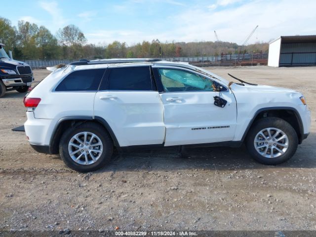 1C4RJEAG0MC681889 Jeep Grand Cherokee Laredo E 4x2