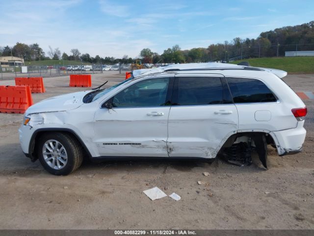 1C4RJEAG0MC681889 Jeep Grand Cherokee Laredo E 4x2