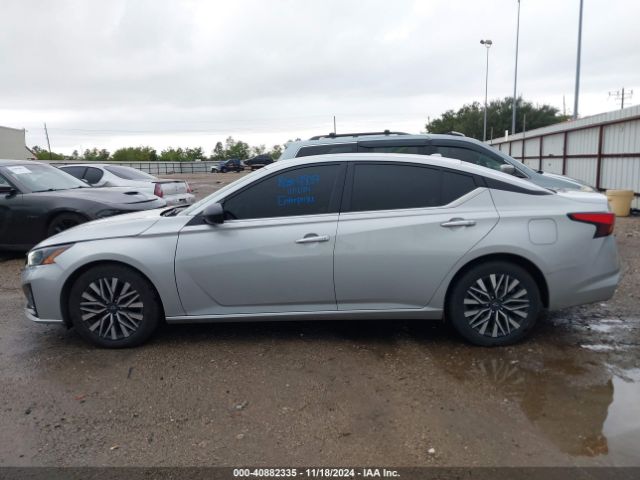 1N4BL4DVXRN340632 Nissan Altima Sv Fwd