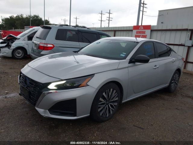 1N4BL4DVXRN340632 Nissan Altima Sv Fwd