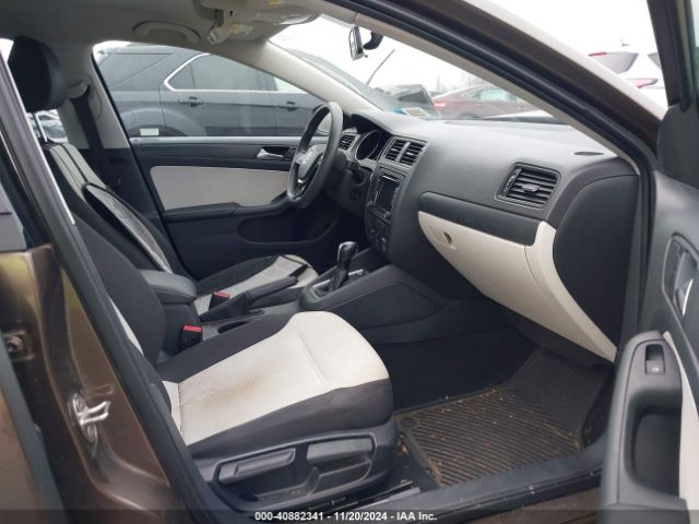 3VW2K7AJXFM401593 Volkswagen Jetta 2.0l S