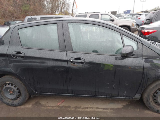 VNKKTUD31HA076352 Toyota YARIS L