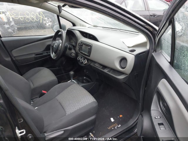VNKKTUD31HA076352 Toyota YARIS L