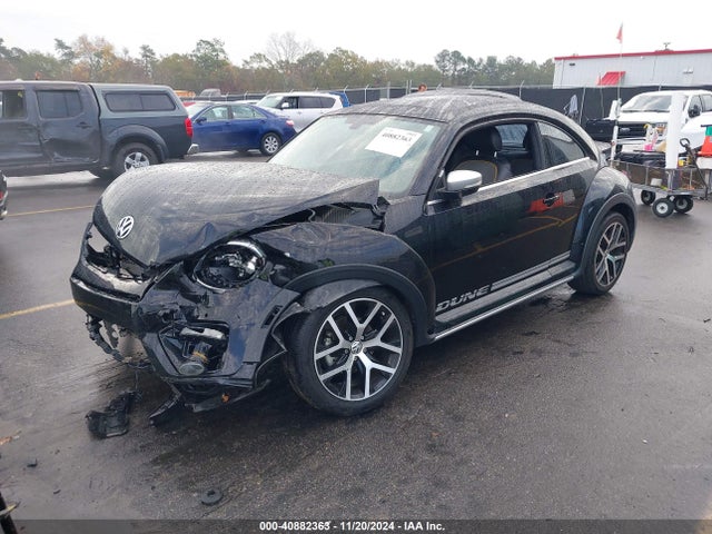 Volkswagen Beetle 1.8t Dune 2017 3VWS17AT1HM622829 Image 2