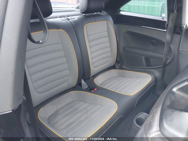 Volkswagen Beetle 1.8t Dune 2017 3VWS17AT1HM622829 Image 8