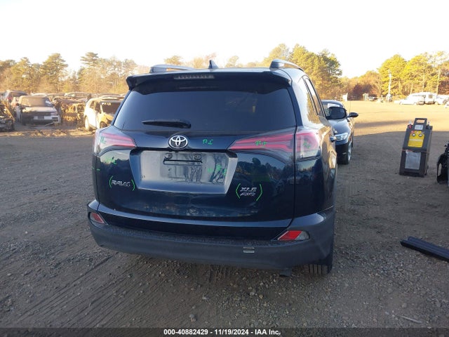 Toyota Rav4 Xle 2017 JTMRFREV3HD199547 Image 16