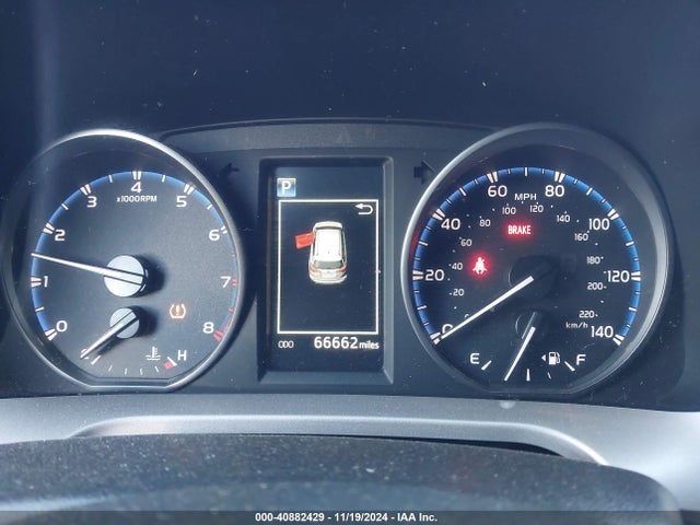 Toyota Rav4 Xle 2017 JTMRFREV3HD199547 Image 7