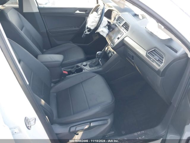 3VV2B7AX3KM160883 Volkswagen Tiguan 2.0t Se/2.0t Sel/2.0t Sel R-line/2.0t Sel R-line Black