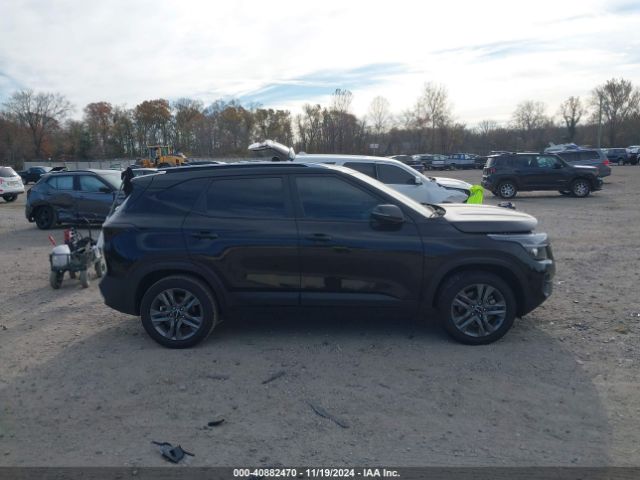 KNDEUCAA8P7367166 KIA SELTOS S