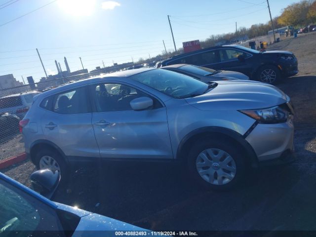 JN1BJ1CPXKW215148 Nissan Rogue Sport S