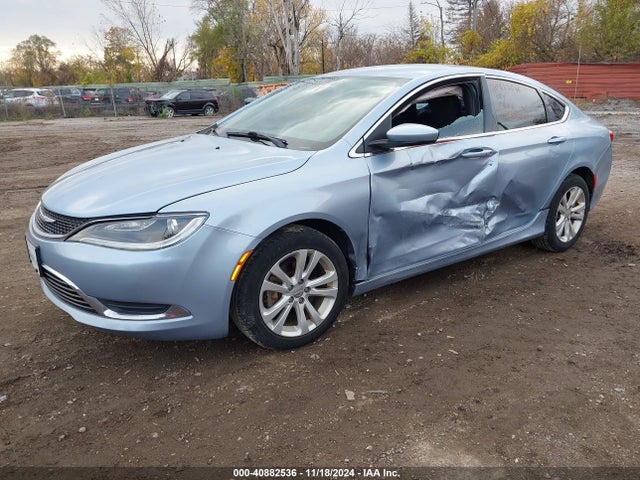 Chrysler 200 Limited 2015 1C3CCCAB7FN659067 Image 2