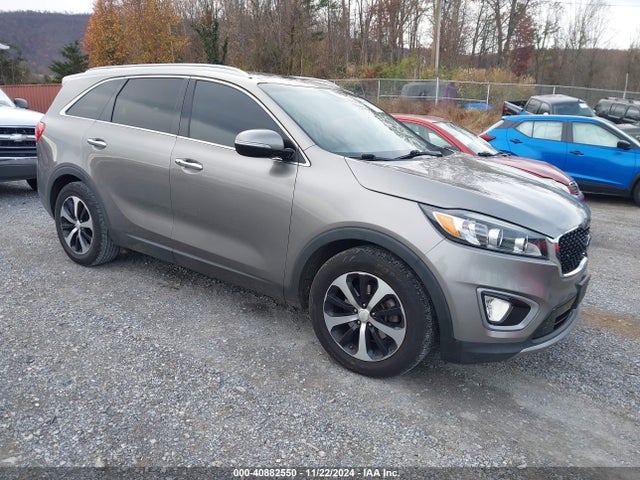 2016 5XYPH4A57GG107009 main image