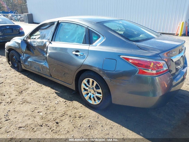 Nissan Altima 2.5 S 2014 1N4AL3AP8EN362473 Image 3