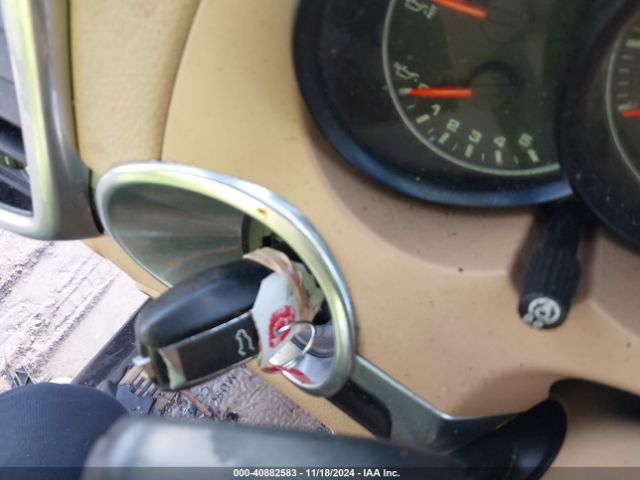 2011 PORSCHE CAYENNE WP1AA2A29BLA01001 Photo 10