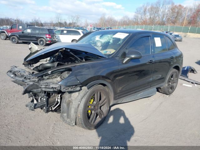 2011 PORSCHE CAYENNE WP1AA2A29BLA01001 Photo 1